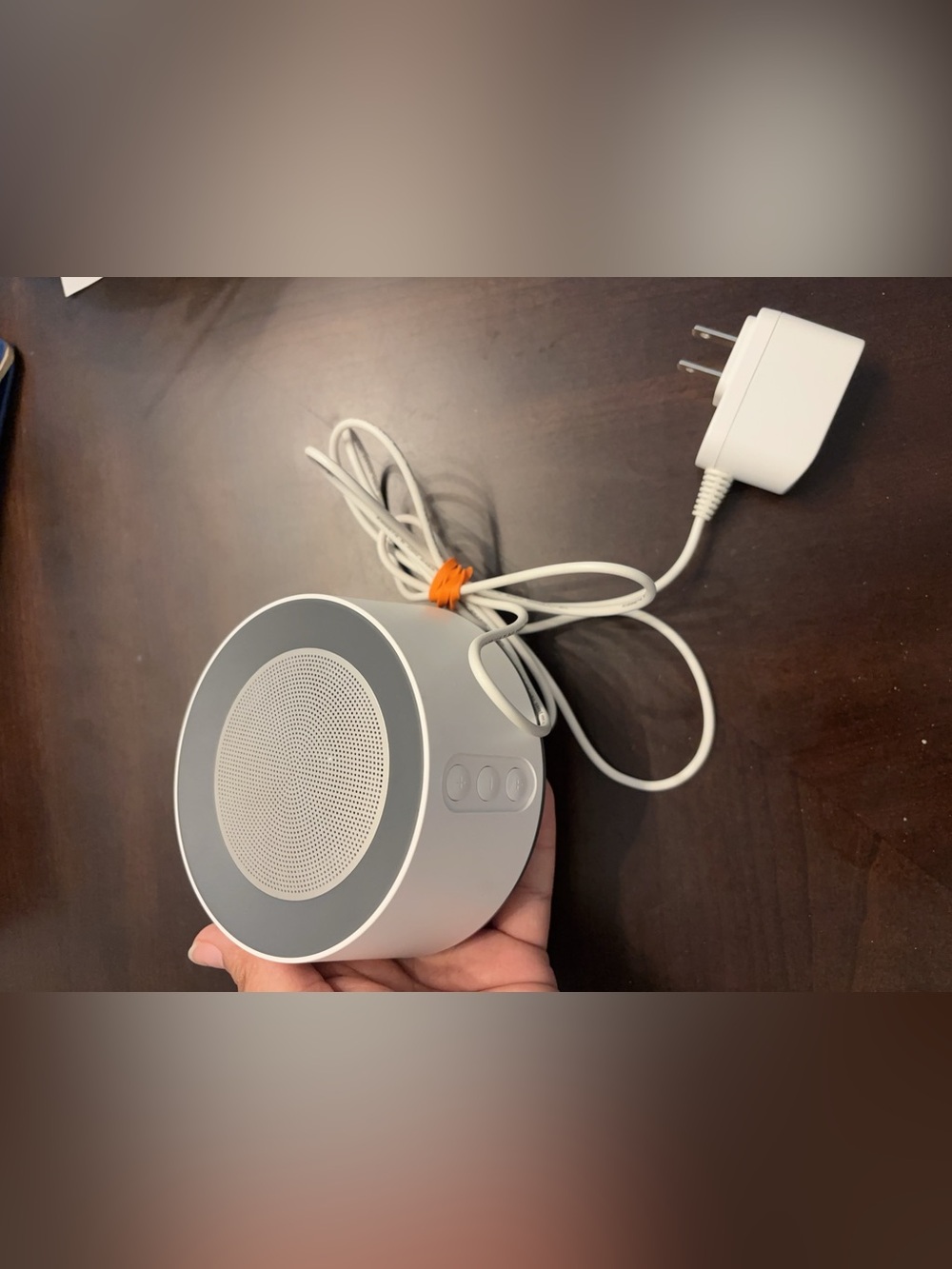 Letsfit T-126L White Noise Machine, Gray/White, Small w/ AC Power Adapter